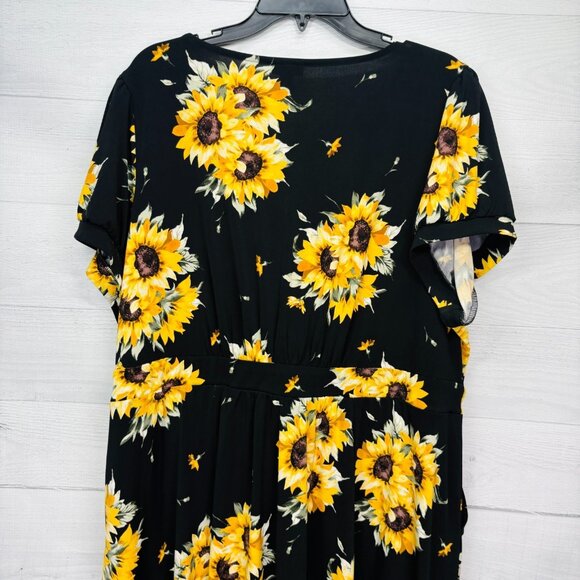 Torrid Womens Studio Knit Surplice Dress Sunflower Floral Stretch Size 3X - Picture 8 of 13